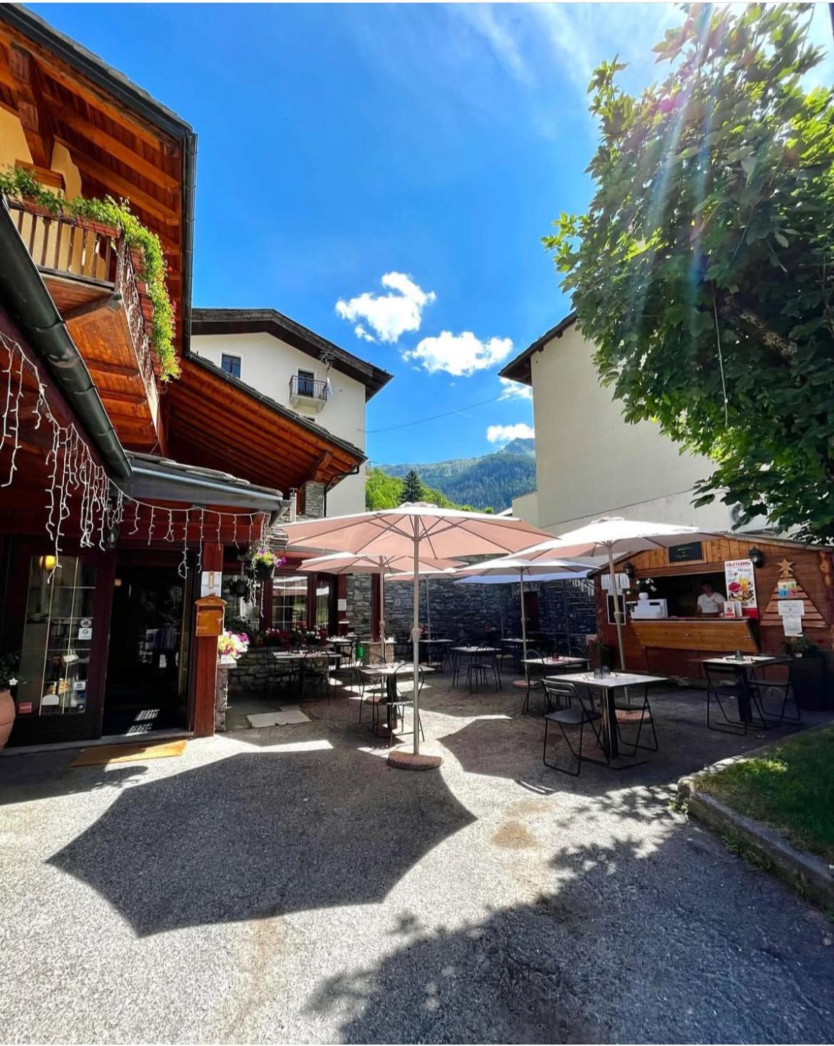 Hotel Coeur Du Village 2* La Thuile