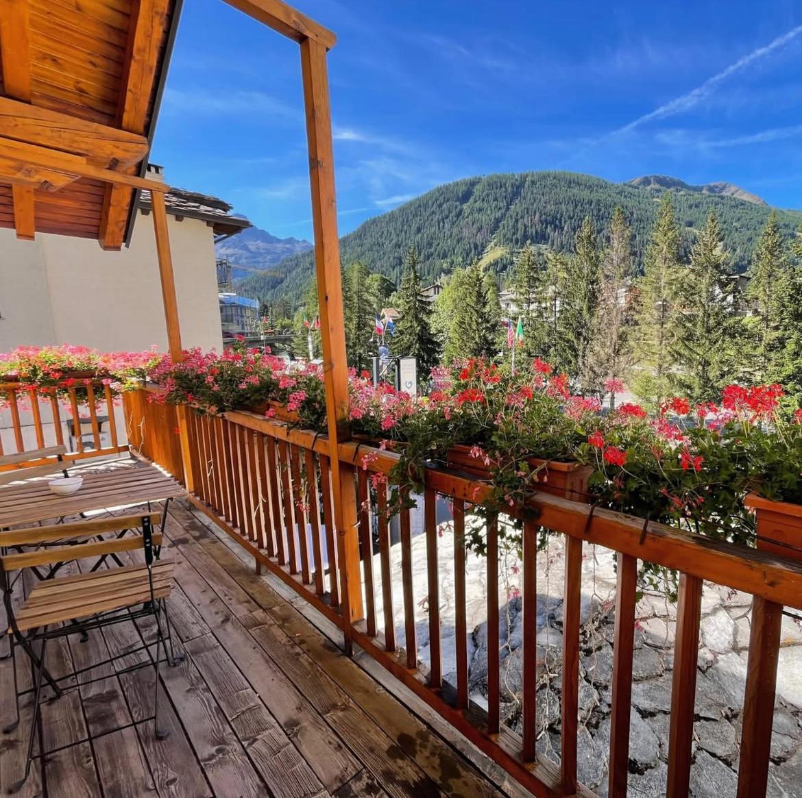 Hotel Coeur Du Village Hotel La Thuile