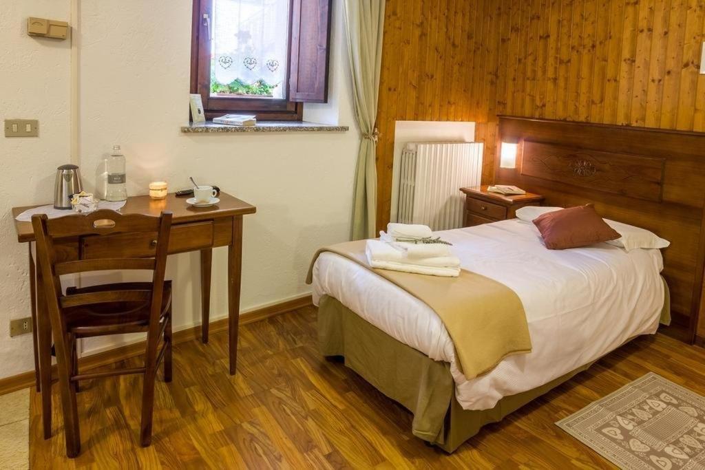 Hotel Coeur Du Village 2*