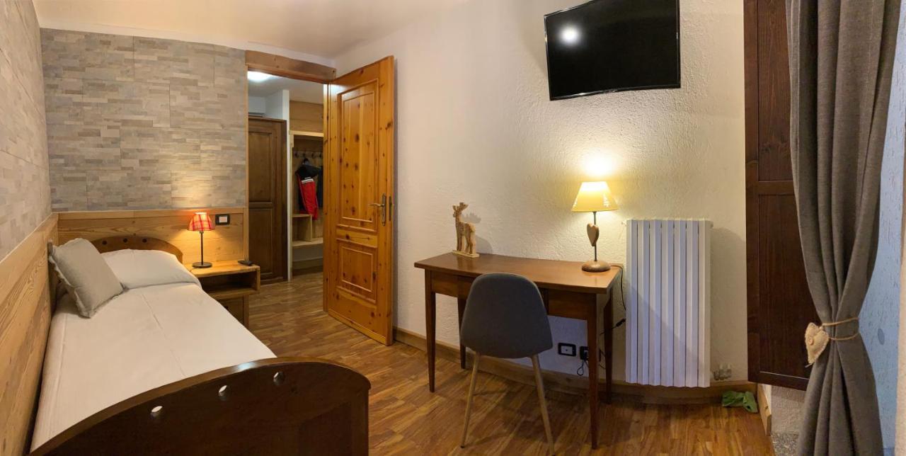 Hotel Coeur Du Village 2*